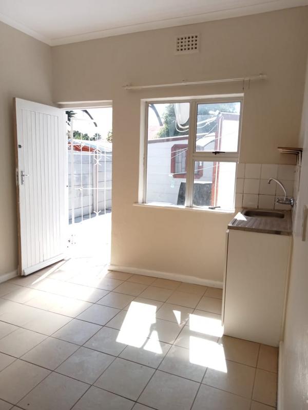 To Let 1 Bedroom Property for Rent in Rugby Western Cape